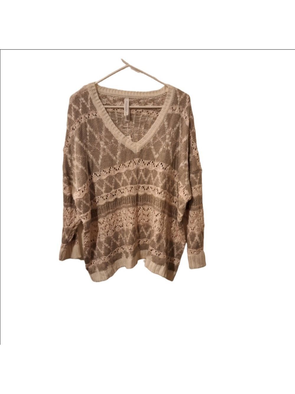 Aeropostale Cream Tan V Neck Sweater Extra Large
